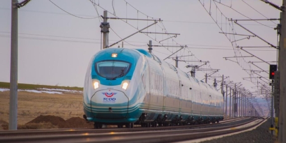 hizli-tren-2029894.jpg