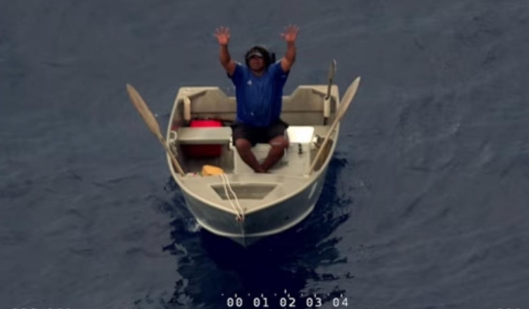 intheocean-2473912.jpg