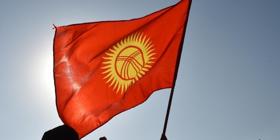 kirgiizistan-bayrak-afp-1531193.jpg