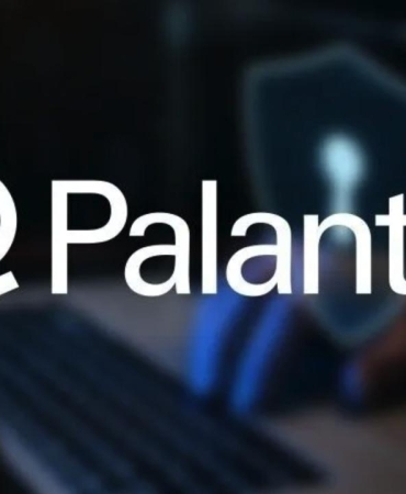 palantir-aa-2473126.jpg