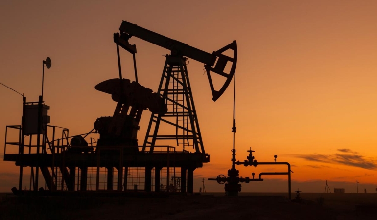 petrol-1476007.jpg