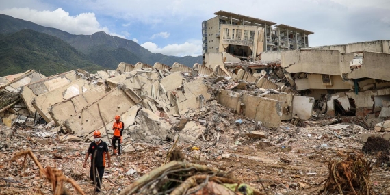 venezuela-turkiye-arama-kurtarma-aa-2472852.jpg