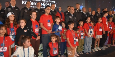 gokyuzu-gozlem-etkinligi-bakan-kacir-aa-2481718.jpg