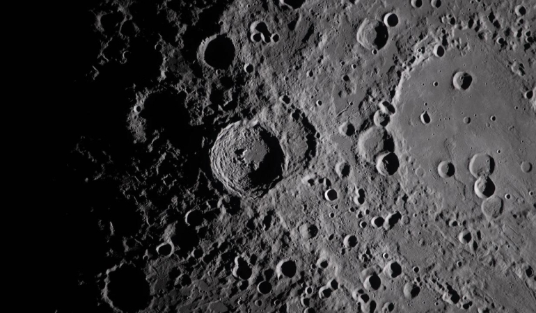 moon-2452131.jpg