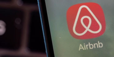 airbnb-reu-2055031.jpg