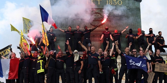 fransa-protesto-2492061.jpg