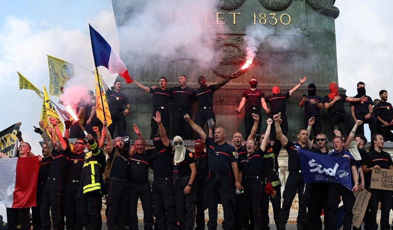 fransa-protesto-2492061.jpg