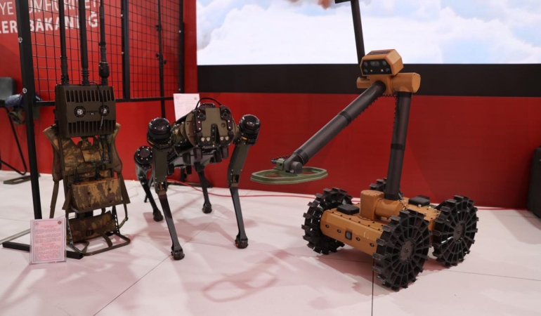 jandarma-yerli-robotlar-aa-2492314.jpg