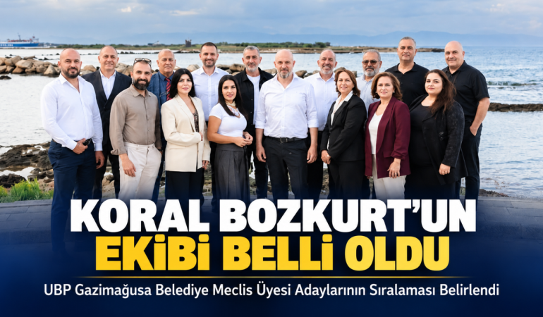 Sahil Kenarında Koral Bozkurt Ekibi
