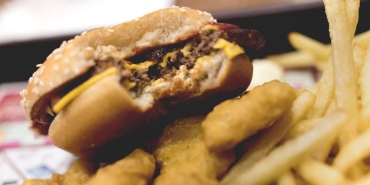fast-food-1610008.jpg