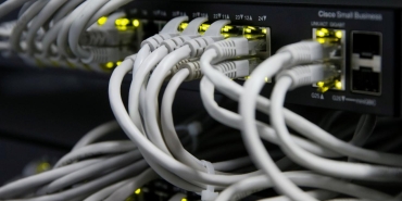 internet-baglanti-ethernet-kablo-reu-2302642.jpg