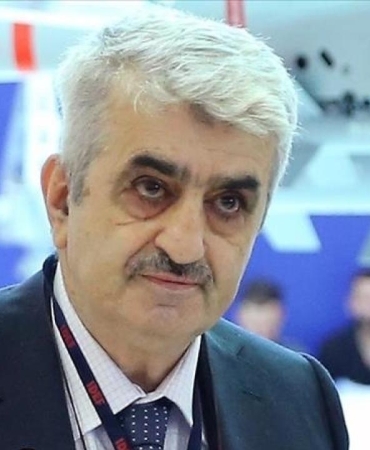 ozdemir-bayraktar-2291824.jpg